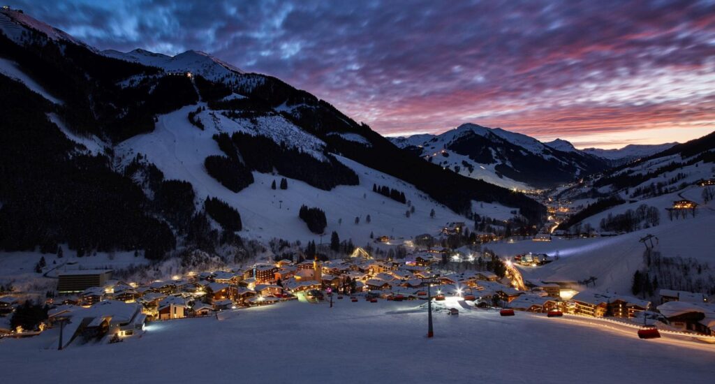 Saalbach Hinterglemm ski resort Transfer from Munich airport Saalbach Hinterglemm ski resort Transfer from Munich airport